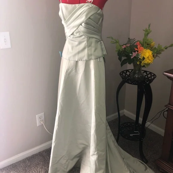 Impressions | Dresses | Maid Of Honor Dress | Poshmark Impressions | Dresses | Maid Of Honor Dress | Poshmark